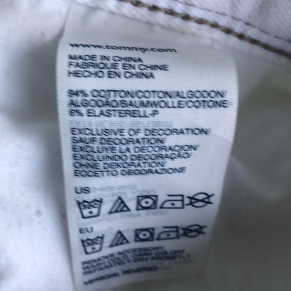 Womens White shorts Tommy Hilfiger size 2 Beautiful! - Picture 6 of 9